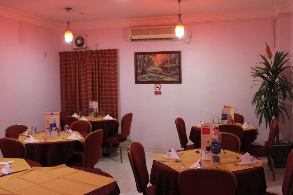 Gulf Horizon Hotel Doha Eksteriør bilde